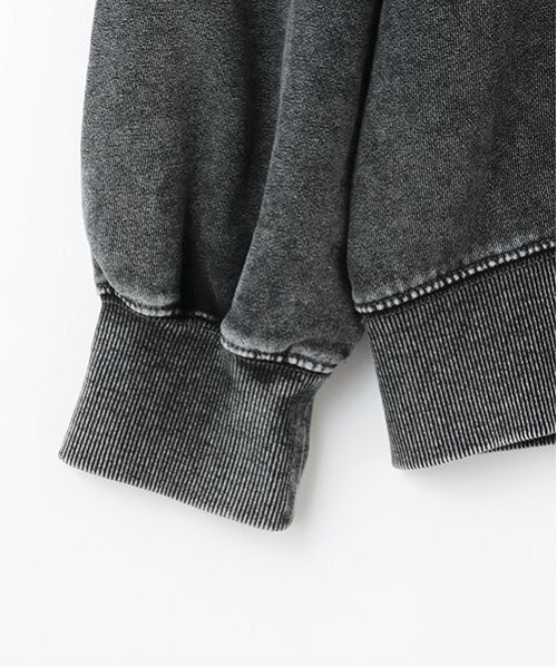 ハーフZIPプルオーバー【韓国ファッション】