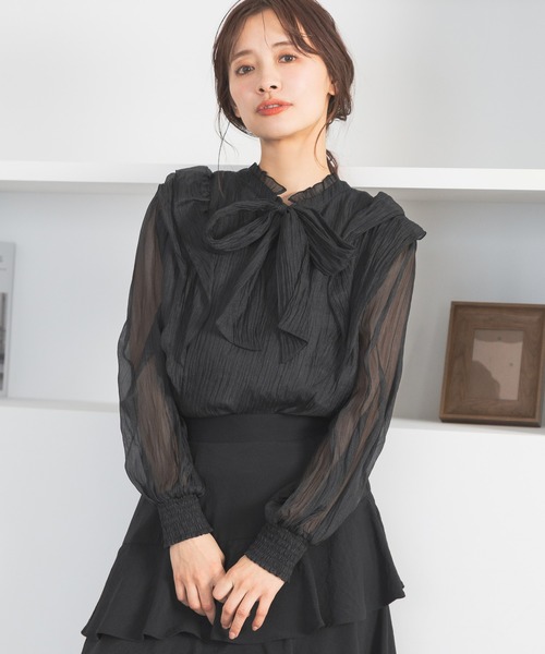 mysty woman(ミスティウーマン)の「フリル2WAYブラウス 315660(シャツ/ブラウス・レディース・アイボリー/ピンク/ブラック・FREE)」の2枚目の写真