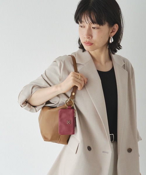 てんちゃん☆さん　　　　ラシット 　カードが入る　カラビナ付き 　マルチケース カラビナ付き ソフトレザーマルチケース （その他小物）｜russet