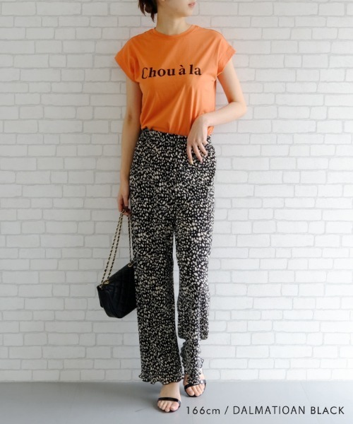 aquagarage（アクアガレージ）の「プリントプリーツパンツ（その他パンツ・レディース・ホワイト×ブラック/ブラック×ホワイト/ブラック系その他/ドット/ブラックミックス・M/L）」の12枚目の写真