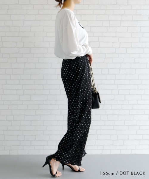 aquagarage（アクアガレージ）の「プリントプリーツパンツ（その他パンツ・レディース・ホワイト×ブラック/ブラック×ホワイト/ブラック系その他/ドット/ブラックミックス・M/L）」の16枚目の写真