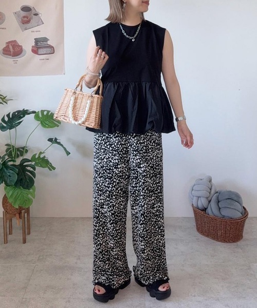 aquagarage（アクアガレージ）の「プリントプリーツパンツ（その他パンツ・レディース・ホワイト×ブラック/ブラック×ホワイト/ブラック系その他/ドット/ブラックミックス・M/L）」の20枚目の写真