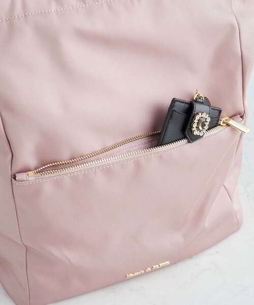 Maison de FLEUR（メゾンドフルール）の「撥水加工2Wayトートリュック（バックパック/リュック・レディース・ピンク/ブラック・FREE）」の18枚目の写真