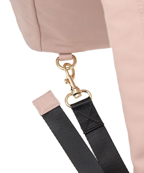 Maison de FLEUR（メゾンドフルール）の「撥水加工2Wayトートリュック（バックパック/リュック・レディース・ピンク/ブラック・FREE）」の6枚目の写真