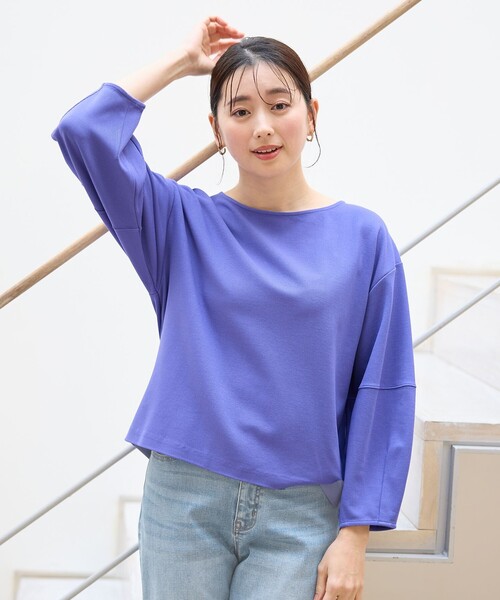 ANY(エニィ)の「【5色展開】サカリバランタンスリーブプルオーバー(Tシャツ/カットソー・レディース・ブラック系/ブルー系/グリーン系/ベージュ系/アイボリー系・4)」の1枚目の写真