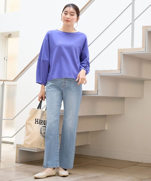 ANY(エニィ)の「【5色展開】サカリバランタンスリーブプルオーバー(Tシャツ/カットソー・レディース・ブラック系/ブルー系/グリーン系/ベージュ系/アイボリー系・4)」の21枚目の写真