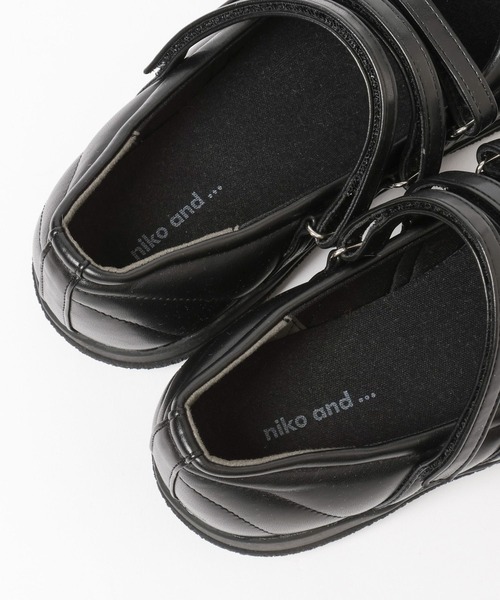 niko and...（ニコアンド）の「オリジナルステッチスニーカーパンプス（パンプス・レディース・ブラック/アイボリー/ピンク・MEDIUM/LARGE）」の4枚目の写真