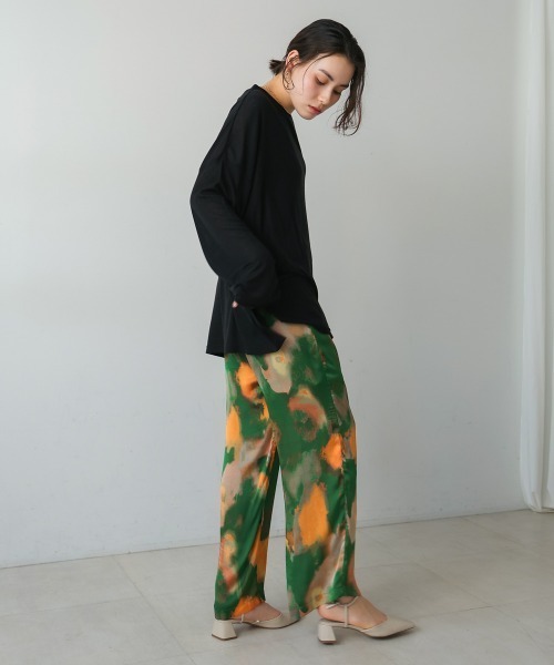 Bou Jeloud（ブージュルード）の「水彩アート柄サテンパンツ（その他パンツ・レディース・グリーン/ピンク・FREE）」の5枚目の写真