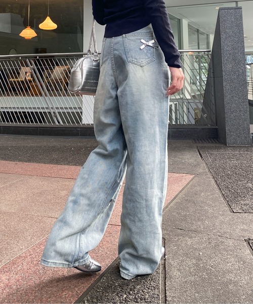 Mejoul(メジュール)の「ダメージボーイフレンドデニム(デニムパンツ・レディース・ブルー・M/L)」の11枚目の写真