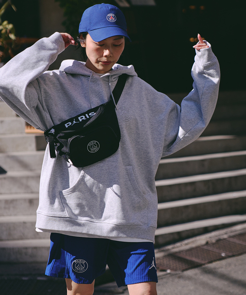 AIR JORDAN（エアジョーダン）の「【NIKE / ナイキ】PSG JORDAN Black Edge Belt Bag MA0996-023（ボディバッグ/ウエストポーチ・メンズ・ブラック・FREE）」の4枚目の写真