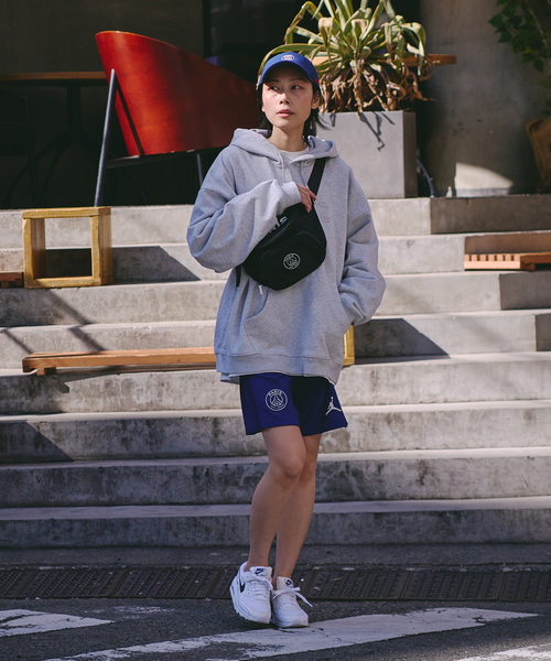 AIR JORDAN（エアジョーダン）の「【NIKE / ナイキ】PSG JORDAN Black Edge Belt Bag MA0996-023（ボディバッグ/ウエストポーチ・メンズ・ブラック・FREE）」の6枚目の写真