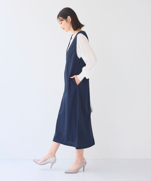 CROSS FUNCTION（クロスファンクション）の「《シワになりにくい》サマ美え ジョーゼット深Vネックジャンスカ【CF/クロスファンクション】（ジャンパースカート・レディース・ネイビー/ブラック・L/M/LL）」の5枚目の写真