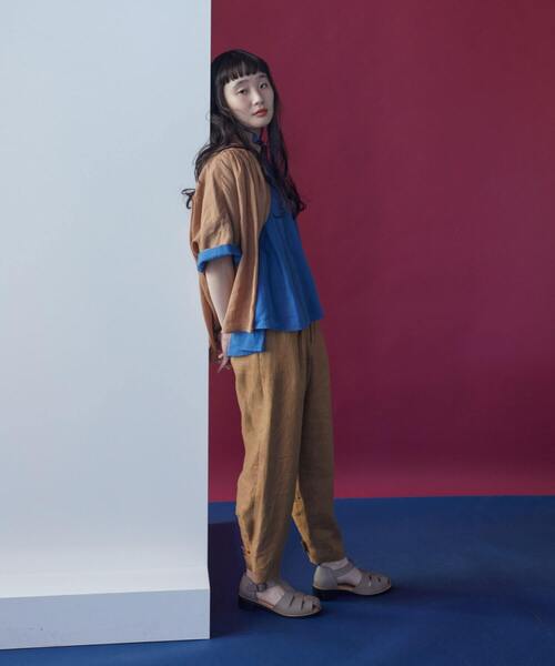 LOISIR（ロワズィール）の「ラミーワッシャータックギャザーブラウス（シャツ/ブラウス・レディース・オフホワイト/ブルー/ブラウン・FREE）」の18枚目の写真