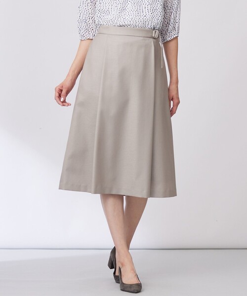 J.PRESS(ジェイプレス)の「【セットアップ対応・洗える・UV加工・吸水速乾】OXIJEWELストレッチ スカート(スカート・レディース・ベージュ系/ネイビー系/ライトグレー系/シルバー系・T17/T15/T13)」の2枚目の写真