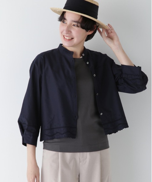 HumanWomanの白ブラウス、ネイビーのジャケットです。 human woman｜◇インドジャカードブラウス | Rakuten Fashion