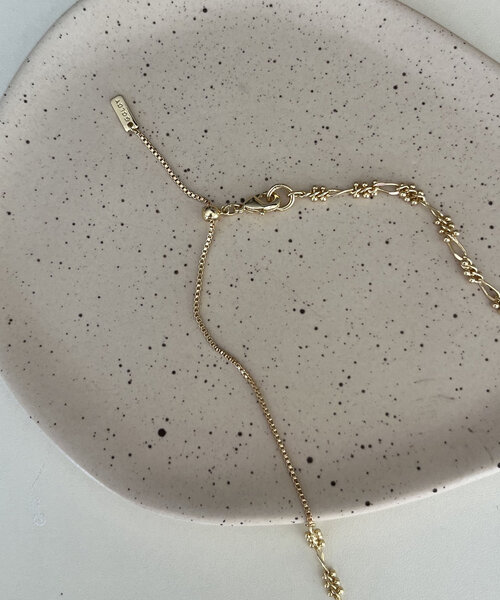 CAPRICIEUX LE'MAGE（カプリシューレマージュ）の「〈GOLDY/ゴールディ〉ツブツブショートネックレス（ネックレス・レディース・ゴールド/シルバー・FREE）」の11枚目の写真