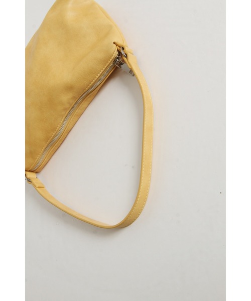 &. NOSTALGIA（アンドドットノスタルジア）の「【ZOZO限定】レクタングルワンハンドルバッグ（ハンドバッグ・レディース・イエロー/ブラック・FREE）」の12枚目の写真