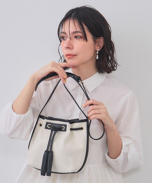 OPAQUE.CLIP（オペークドットクリップ）の「タッセル巾着デザインミニショルダーバッグ（ショルダーバッグ・レディース・レンガ/ブラック/ブラック系4・00）」の8枚目の写真