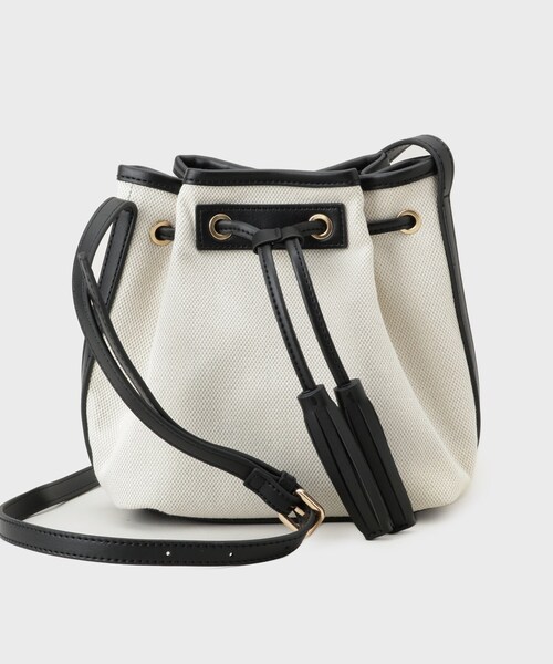 OPAQUE.CLIP（オペークドットクリップ）の「タッセル巾着デザインミニショルダーバッグ（ショルダーバッグ・レディース・レンガ/ブラック/ブラック系4・00）」の12枚目の写真