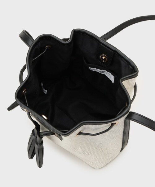 OPAQUE.CLIP（オペークドットクリップ）の「タッセル巾着デザインミニショルダーバッグ（ショルダーバッグ・レディース・レンガ/ブラック/ブラック系4・00）」の16枚目の写真