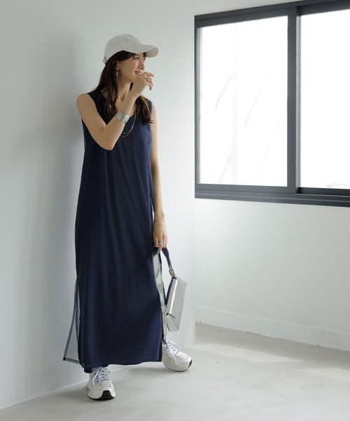 STYLE DELI(スタイルデリ)の「重ねて楽しむチュールオーバーワンピース(ワンピース・レディース・ブラック/グレー/ネイビー/ホワイト・01/02)」の4枚目の写真