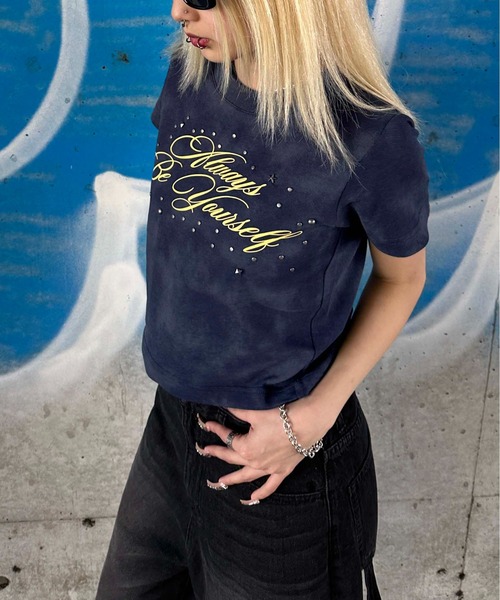 sedacle girl（セダクルガール）の「ダート加工スタッズチビT（Tシャツ/カットソー・レディース・ピンク/ブラック/ネイビー/ベージュ・MEDIUM/SMALL）」の2枚目の写真