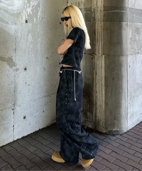 sedacle girl（セダクルガール）の「ダート加工スタッズチビT（Tシャツ/カットソー・レディース・ピンク/ブラック/ネイビー/ベージュ・MEDIUM/SMALL）」の11枚目の写真