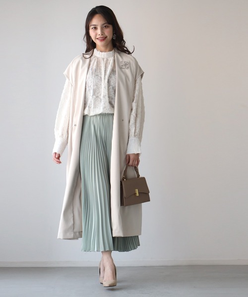 大人花レース 袖ぽわんブラウスお仕事コーデ（シャツ/ブラウス