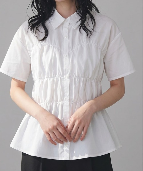 Per sist ence(パーシエンス)の「ブロードシャーリングデザイン半袖シャツ(シャツ/ブラウス・レディース・オフホワイト/ブルー/ブラック/イエロー・ONE SIZE)」の2枚目の写真