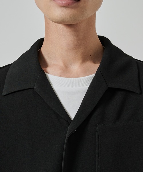 STUDIOUS(ステュディオス)の「SUMMER ESSENTIAL SHIRTS S.S(シャツ/ブラウス・メンズ・ブラック/ダークグレー・1/2)」の21枚目の写真