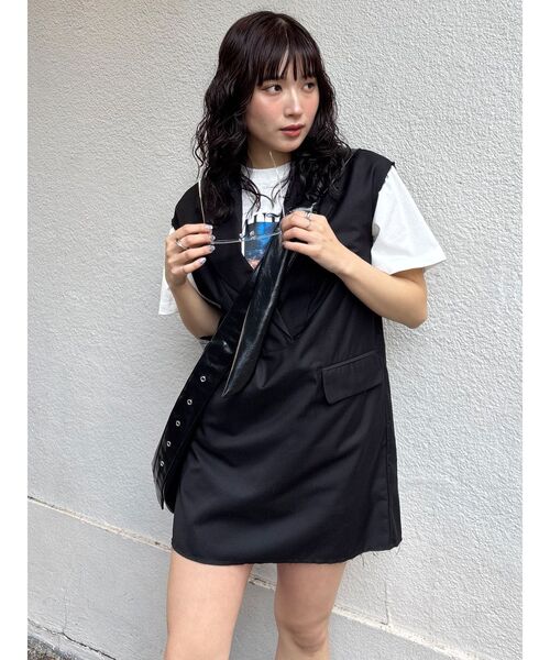 MURUA(ムルーア)の「GLOAMINGオーバーTシャツ(Tシャツ/カットソー・レディース・ホワイト/ブラック・FREE)」の3枚目の写真