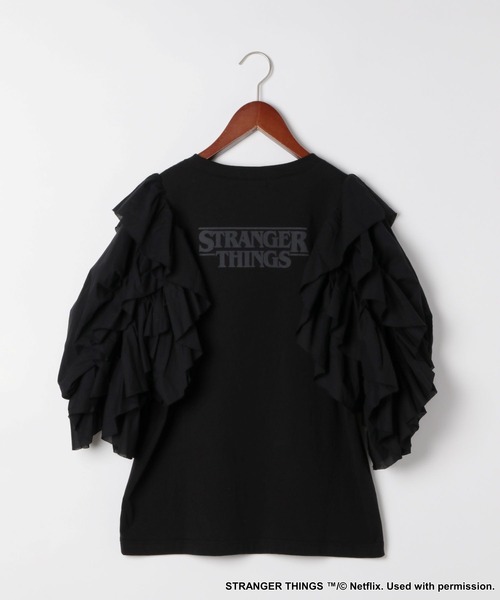 新品、未使用‼️STRANGER THINGSラッフルスリーブTシャツニコアンド 新品、未使用‼️STRANGER THINGSラッフルスリーブTシャツ