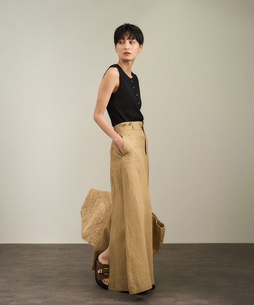 SALON adam et rope'（サロン アダム エ ロペ）の「【WEB限定】プリマベールリブヘンリーネックノースリーブプルオーバー［UVケア・洗える］（タンクトップ・レディース・チャコールグレー/ブラック/オフホワイト・FREE）」の9枚目の写真