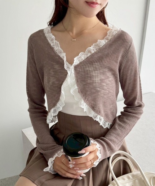 one after another NICE CLAUP(ワンアフターアナザーナイスクラップ)の「レース切替カーディガン(カーディガン/ボレロ・レディース・ブラック/ホワイト/モカ/サックスブルー/ピンク・FREE)」の1枚目の写真