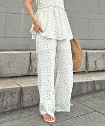 ISOOK | 【ISOOK / アイスー】フラワープリントイージーパンツ / 花柄 セットアップ 柄パンツ イージーパンツ ウエストゴム ハイウエスト ホワイト ブラック 白 黒 ZOZOTOWN限定(その他パンツ)