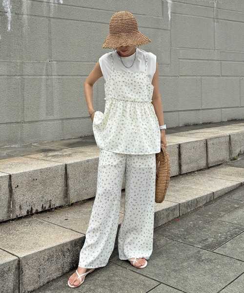 ISOOK（アイスー）の「【ISOOK / アイスー】フラワープリントイージーパンツ / 花柄 セットアップ 柄パンツ イージーパンツ ウエストゴム ハイウエスト ホワイト ブラック 白 黒 ZOZOTOWN限定（その他パンツ・レディース・ブラック/ホワイト・FREE）」の16枚目の写真