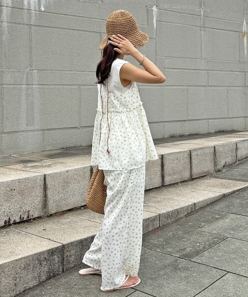 ISOOK（アイスー）の「【ISOOK / アイスー】フラワープリントイージーパンツ / 花柄 セットアップ 柄パンツ イージーパンツ ウエストゴム ハイウエスト ホワイト ブラック 白 黒 ZOZOTOWN限定（その他パンツ・レディース・ブラック/ホワイト・FREE）」の18枚目の写真