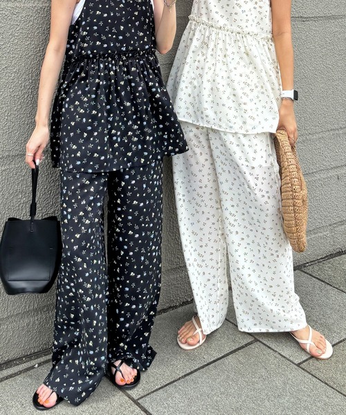 ISOOK（アイスー）の「【ISOOK / アイスー】フラワープリントイージーパンツ / 花柄 セットアップ 柄パンツ イージーパンツ ウエストゴム ハイウエスト ホワイト ブラック 白 黒 ZOZOTOWN限定（その他パンツ・レディース・ブラック/ホワイト・FREE）」の9枚目の写真