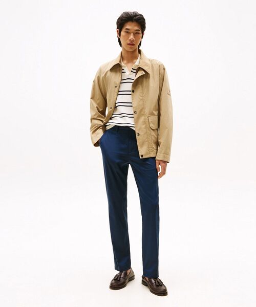 TOMMY HILFIGER(トミーヒルフィガー)の「テックストラクチャーパンツ(チノパンツ・メンズ・ネイビー・30inch/32inch/34inch/36inch/28inch)」の2枚目の写真