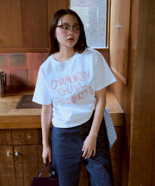 common gull products. 2025夏 ブランコに乗ったcommon gull products. 2025夏（Tシャツ
