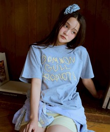 common gull products. | ブランコに乗ったcommon gull products. 2025夏(Tシャツ/カットソー)