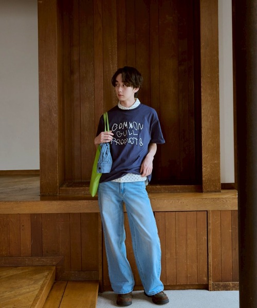 common gull products. 2025夏 ブランコに乗ったcommon gull products. 2025夏（Tシャツ