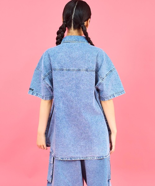 ANAP GｉRL（アナップガール）の「ANAPR+Sダブルジップデニム半袖シャツ【ユニセックス】（シャツ/ブラウス・キッズ・ブルー/ライトブルー・XS/M/S）」の17枚目の写真