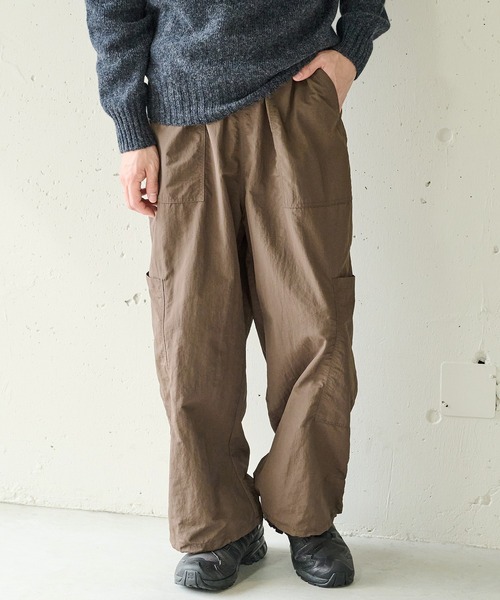MAISON CLUB（メゾンクラブ）の「【MAISON CLUB】Nylon Ripstop Bigpocket Cargo Pants / ナイロンリップストップビッグポケットカーゴパンツ KKP（カーゴパンツ・メンズ・カーキ/ブラック/ブラウン・M/L）」の14枚目の写真