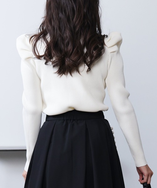 PICCIN PERLA(ピッチンペルラ)の「クリオネニット(ニット/セーター・レディース・オフホワイト/ブラック・M)」の5枚目の写真