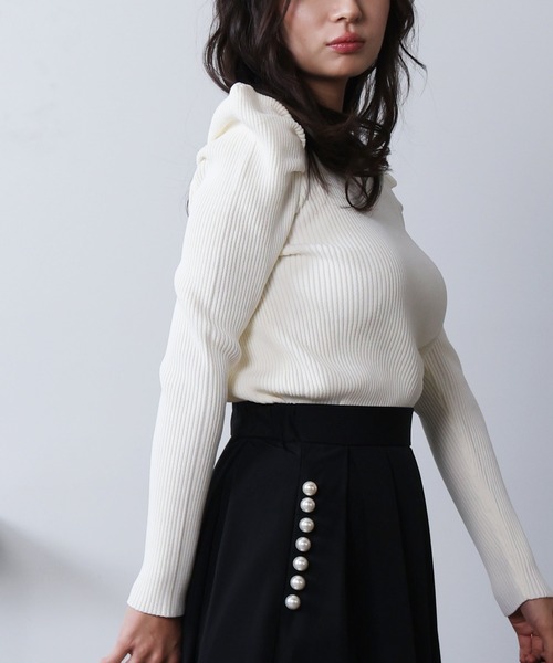 PICCIN PERLA(ピッチンペルラ)の「クリオネニット(ニット/セーター・レディース・オフホワイト/ブラック・M)」の4枚目の写真