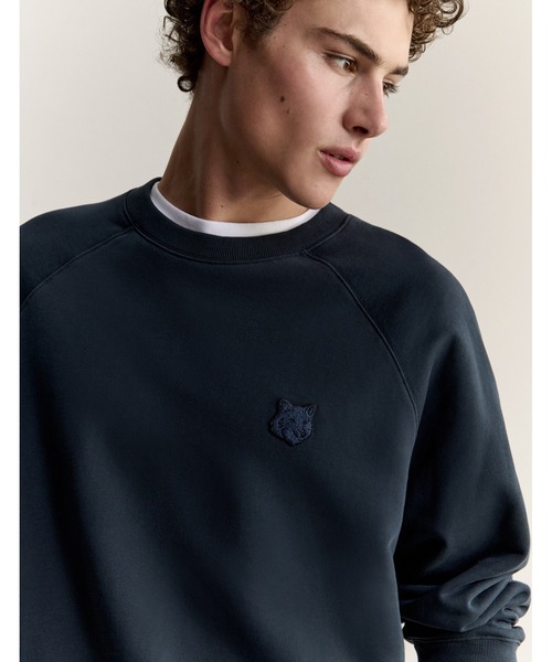 Maison Kitsune(メゾンキツネ)の「FOX HEAD OVERSIZE SWEATSHIRT(スウェット・メンズ・ブラック/チャコール/ダークグレー/ネイビー・L/M/S/XS/XL)」の19枚目の写真