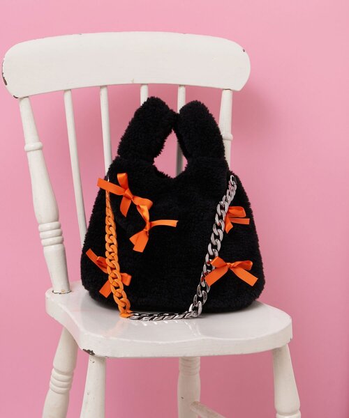 CIAOPANIC（チャオパニック）の「【HELLO.SANFRANCISCO/ハローサンフランシスコ】リボン付ファーバック（トートバッグ・レディース・ブラック/パープル/レッド/ブルー/オレンジ・FREE）」の2枚目の写真