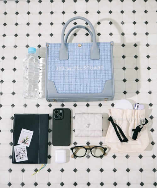 JILL by JILL STUART（ジルバイジルスチュアート）の「【WEB限定カラーあり】ツイードショルダートート（トートバッグ・レディース・ブルー/グレー/ピンク/ホワイト/ブラック・FREE）」の9枚目の写真