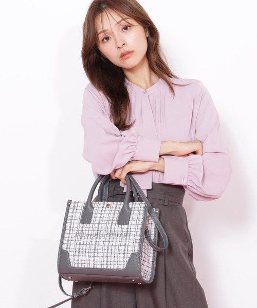 JILL by JILL STUART（ジルバイジルスチュアート）の「【WEB限定カラーあり】ツイードショルダートート（トートバッグ・レディース・ブルー/グレー/ピンク/ホワイト/ブラック・FREE）」の19枚目の写真